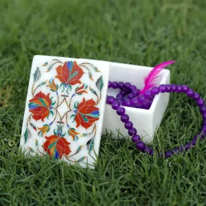 1-10-3.webp Handmade Marble Inlay Jewelry Box with Carnelian Semi-Precious Stones