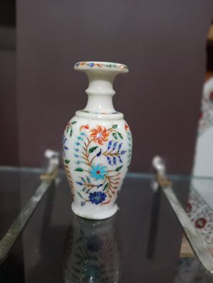 oplus_48 Master Piece White Marble Inlay Vase